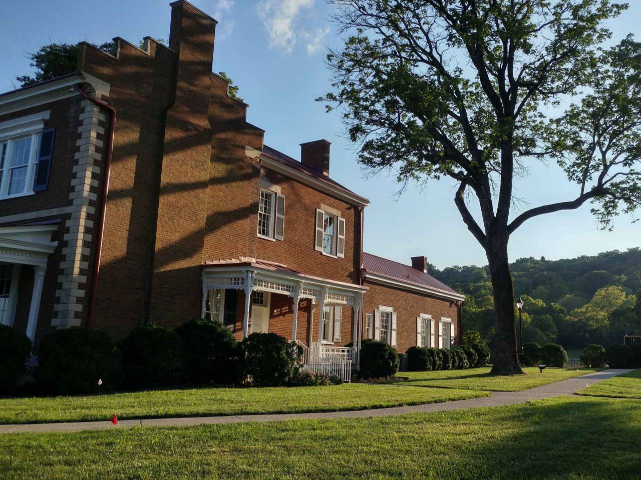 Ravenswood Mansion in Marcella Vivrette Smith Park in Brentwood, Tennessee