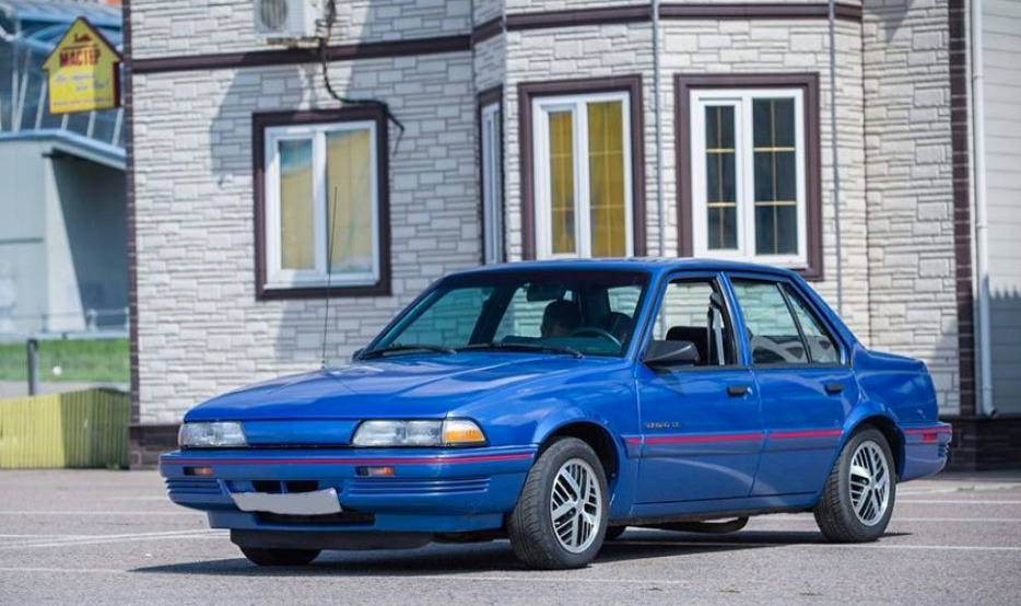 Pontiac Sunbird