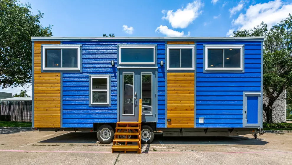 Couple Convert Shipping Container Into Beautiful Apartment